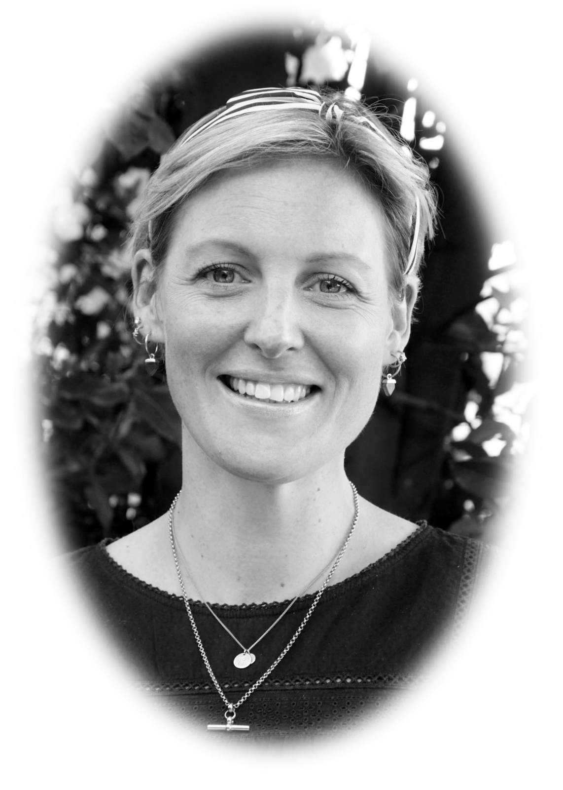 Mrs Lucinda Byron Evans (Principal)